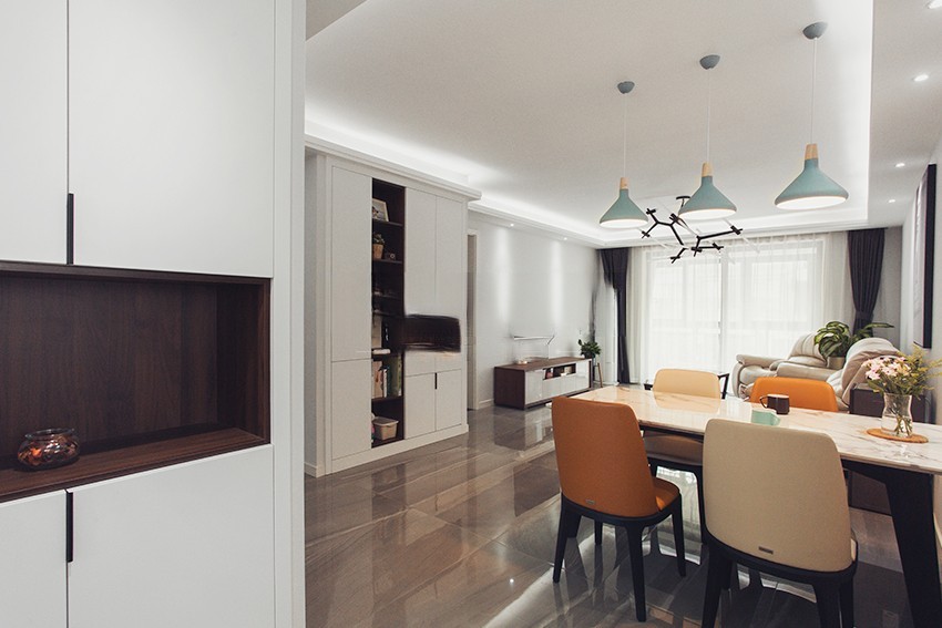 浦东阳光国际公寓110平风格三室户装修效果图