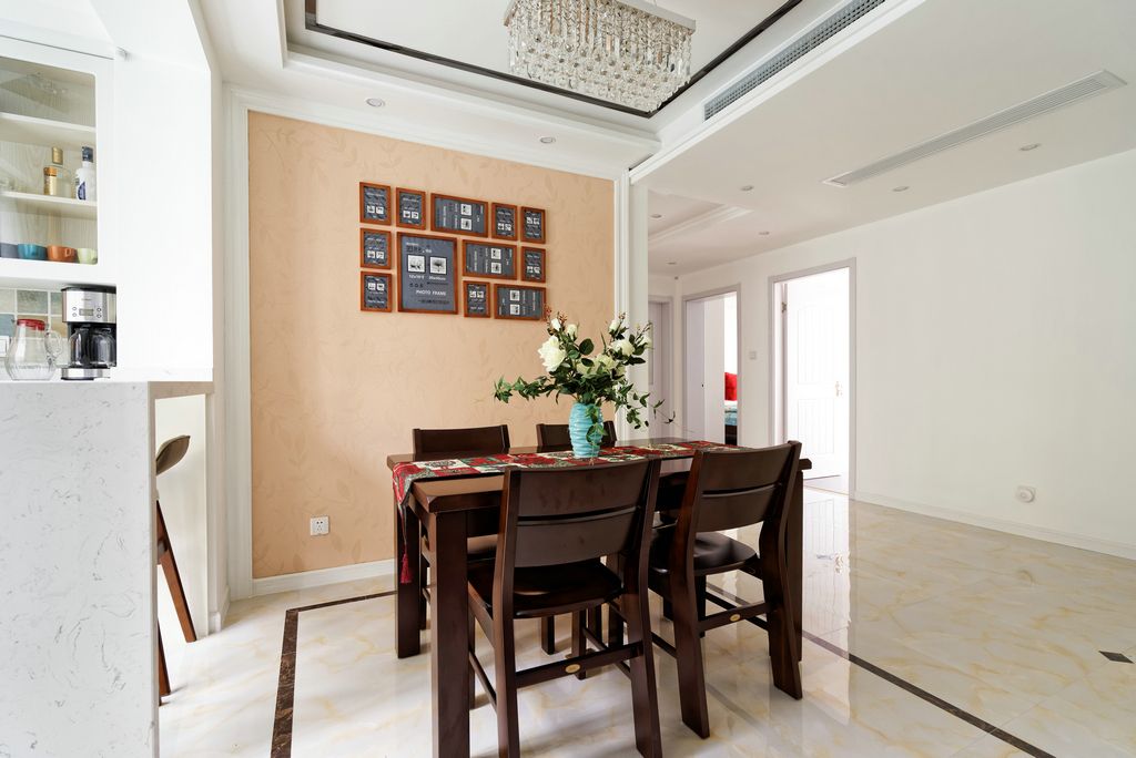 浦东三林世博家园120平美式风格三室户装修效果图