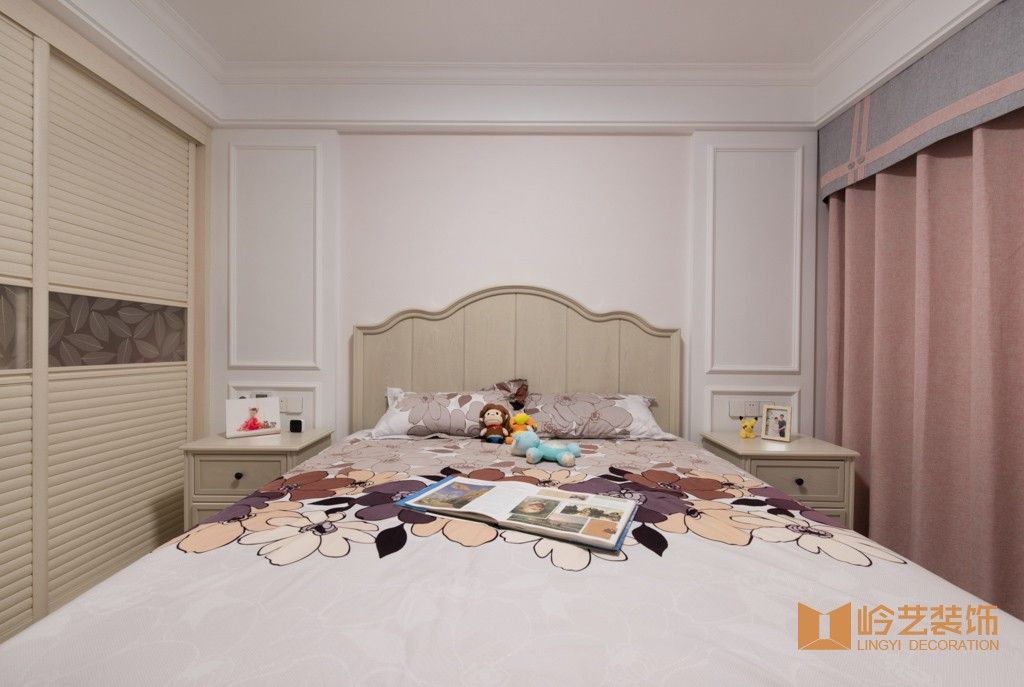 金山区海上纳缇139平美式风格三室户装修效果图