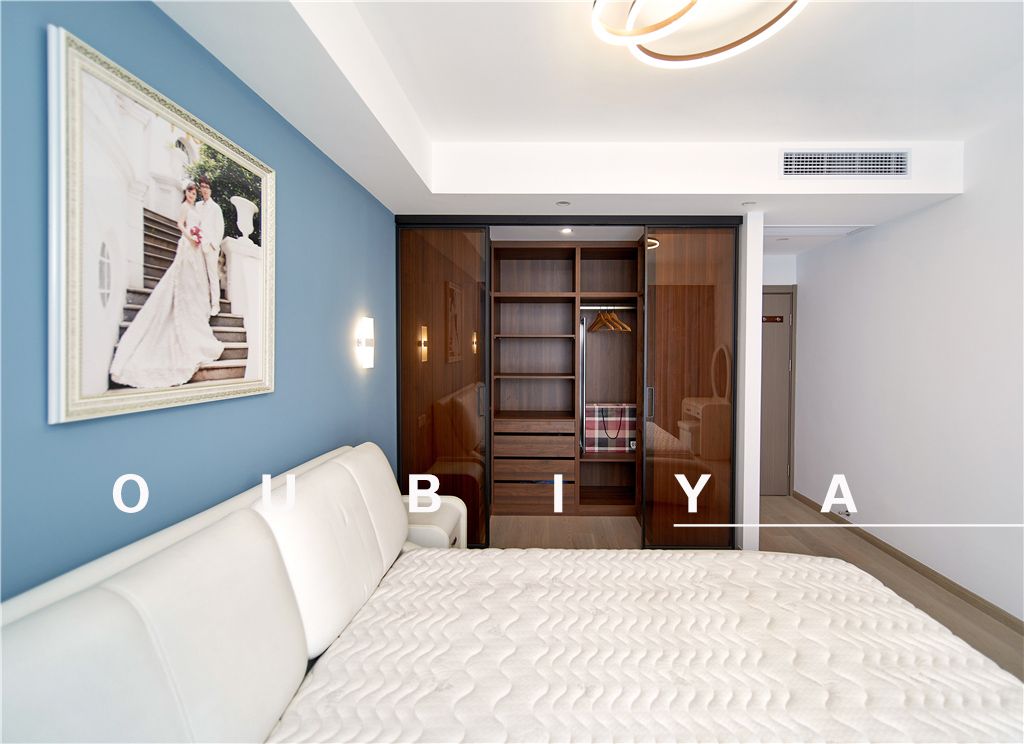 浦东新区德馨公寓90平现代简约风格两室户装修效果图