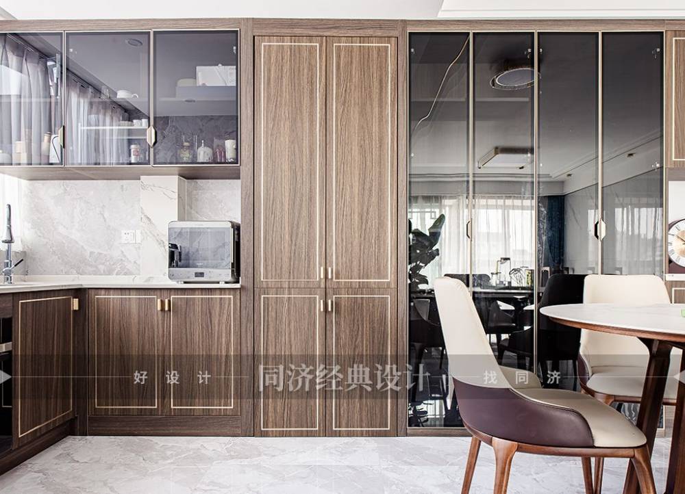 浦东新区中大丽都130平中式风格三室户装修效果图