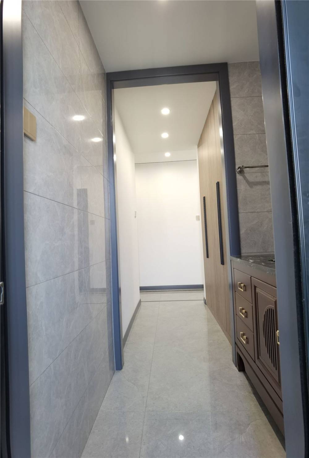 青浦区双桥公寓120平中式风格三室户装修效果图