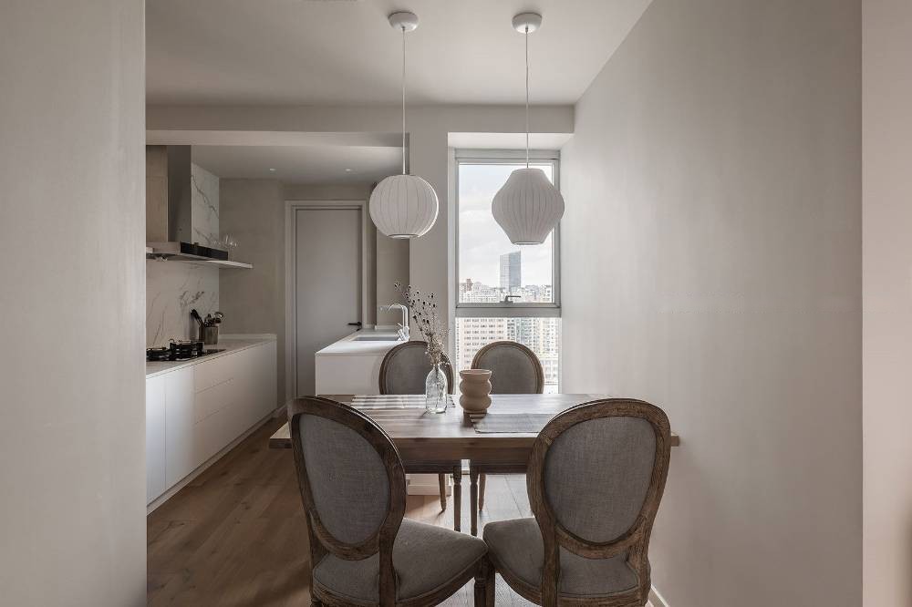 静安区经典茂名公寓135平米平现代简约风格三室户装修效果图