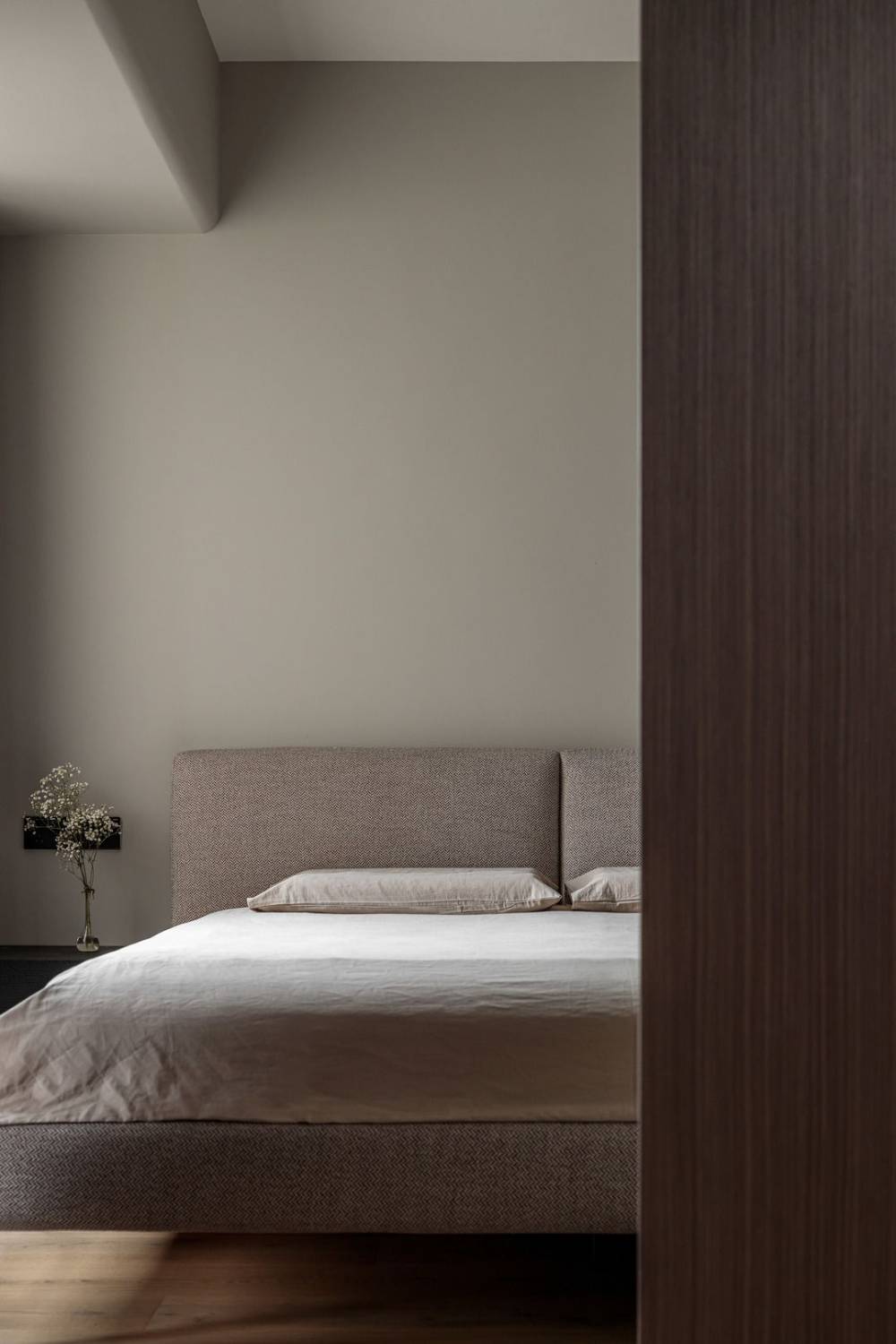 普陀区中海紫御豪庭76平现代简约风格一室户装修效果图