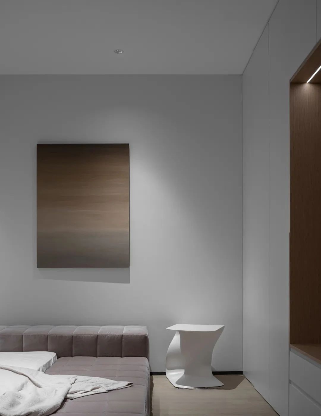 杭州中外公寓200平现代简约风格四室户装修效果图