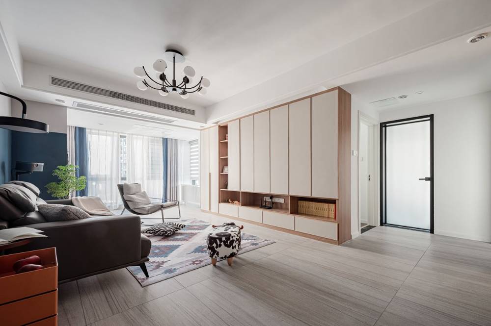 浦东新区欧风家园120平混搭风格两室户装修效果图