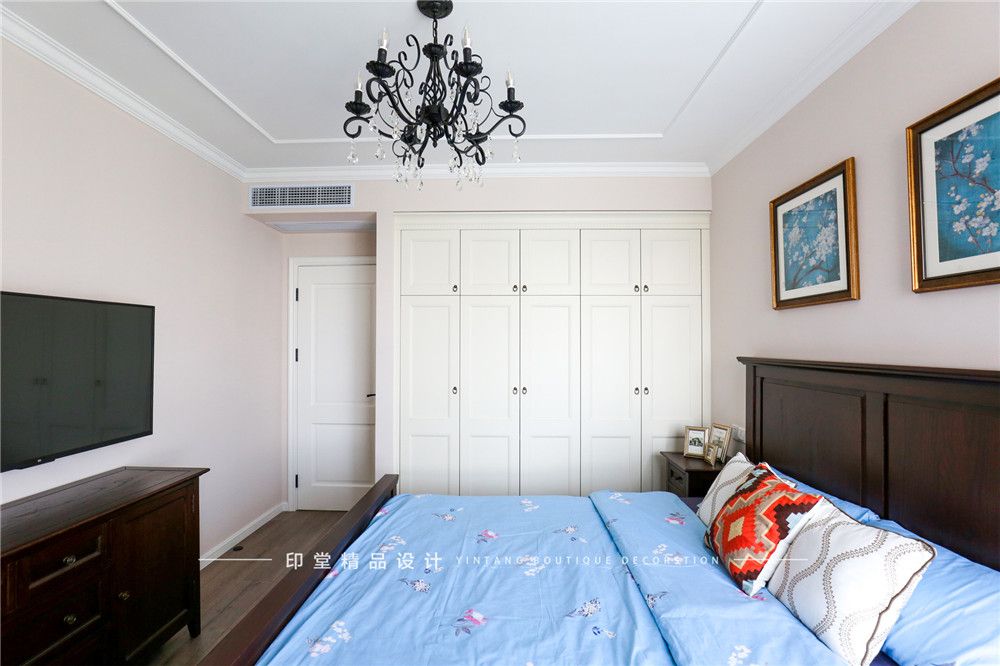 浦东汇智湖畔家园111平美式风格三室户装修效果图