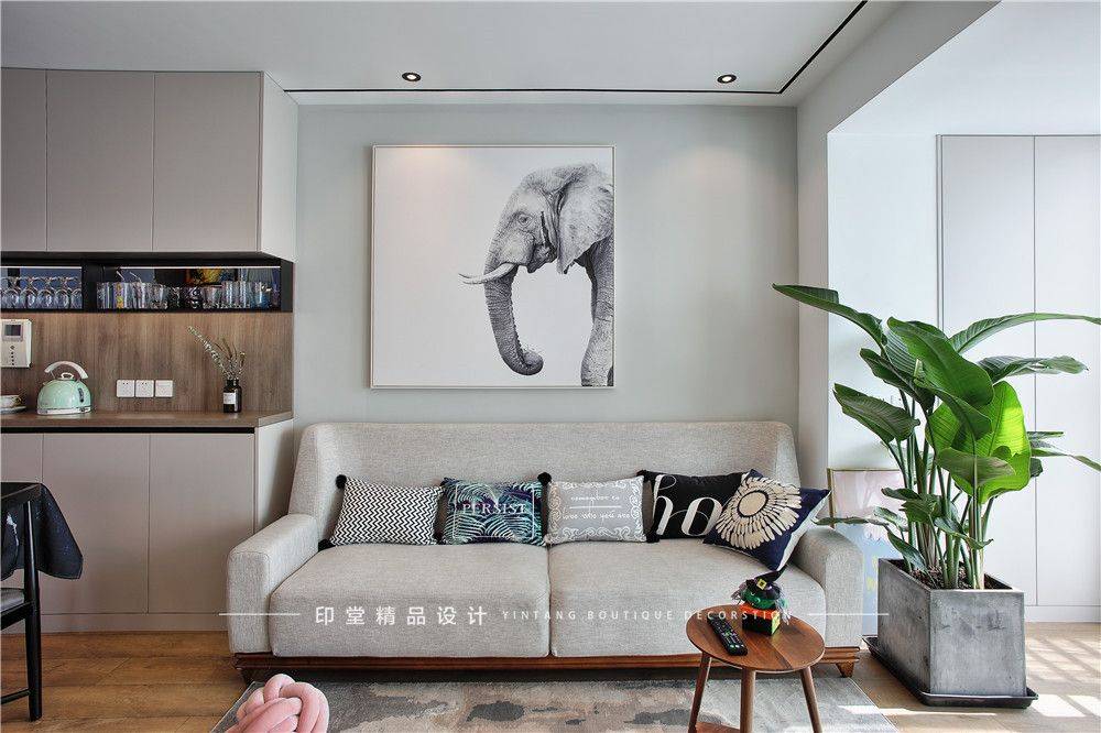 浦东新区合生高尔夫公寓92平现代简约风格两室户装修效果图