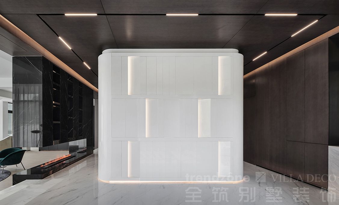 上海依云溪谷宅邸800现代别墅门厅装修效果图