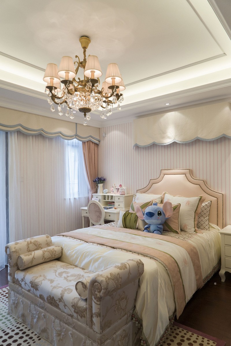 上海红翎台别墅300平美式风格别墅卧室装修效果图