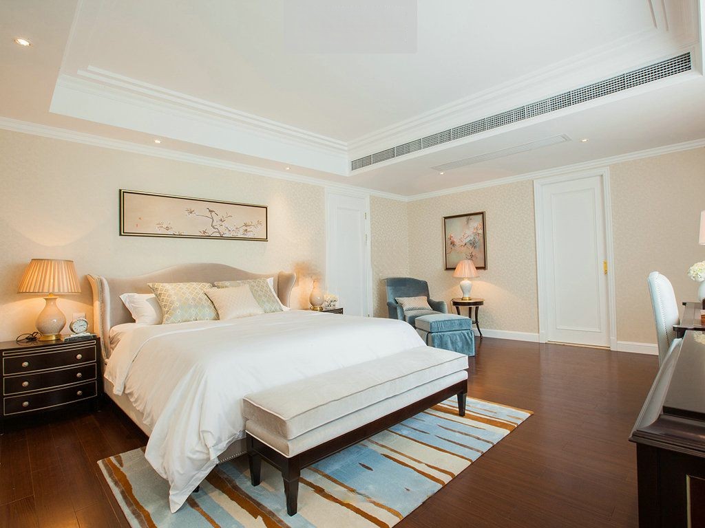 闵行区威尼斯水岸180平美式风格大平层卧室装修效果图