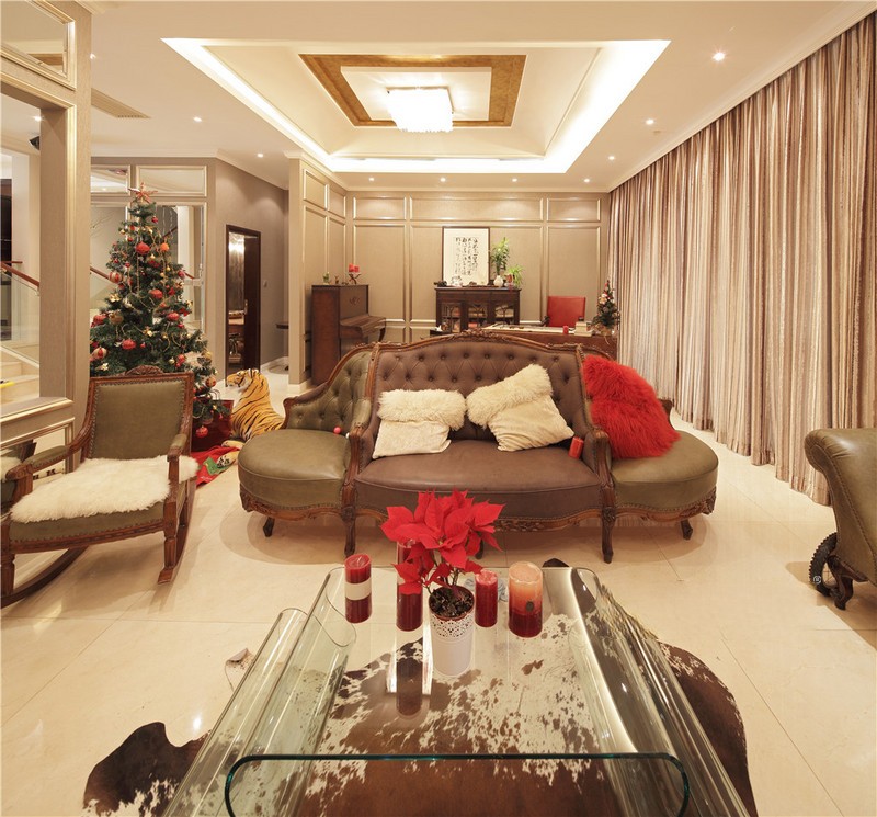 上海世茂滨江350平欧式古典风格别墅客厅装修效果图
