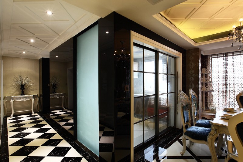 上海天泽苑130平欧式风格三室二厅二卫一厨餐厅装修效果图