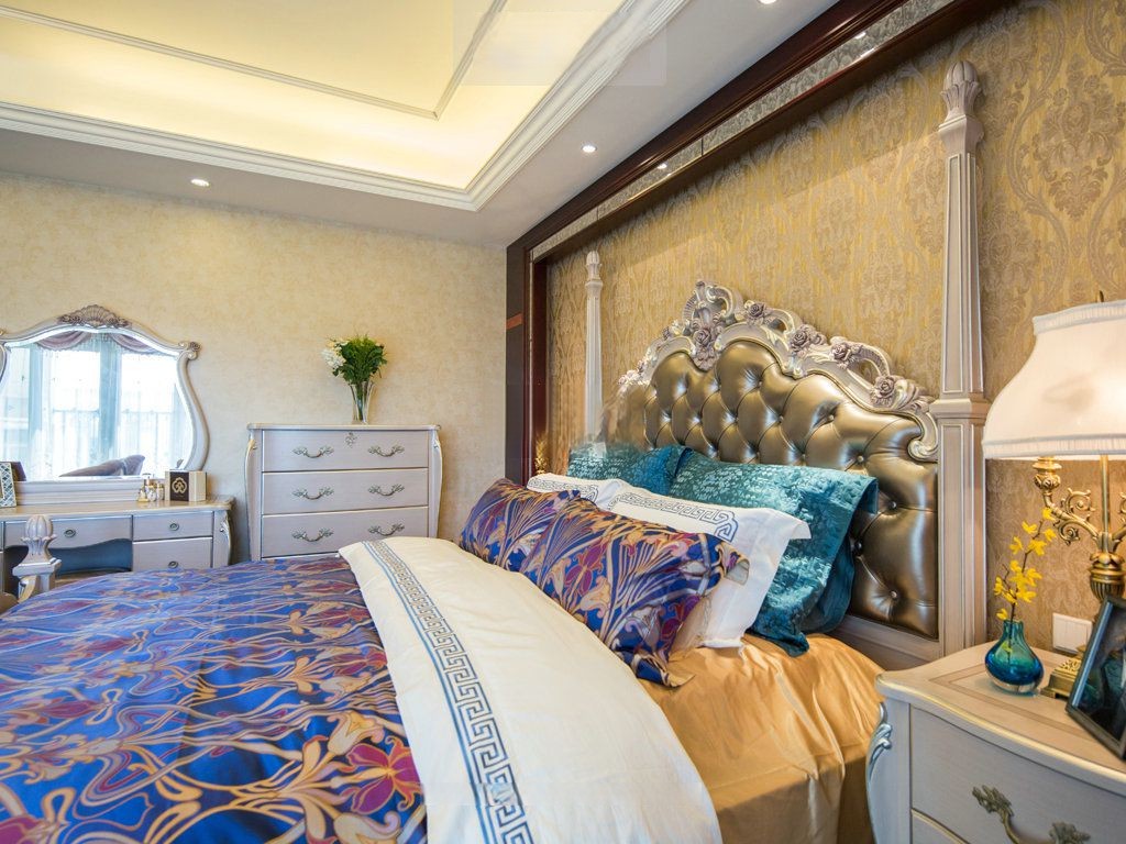 浦东绿城御园175平欧式风格大平层卧室装修效果图