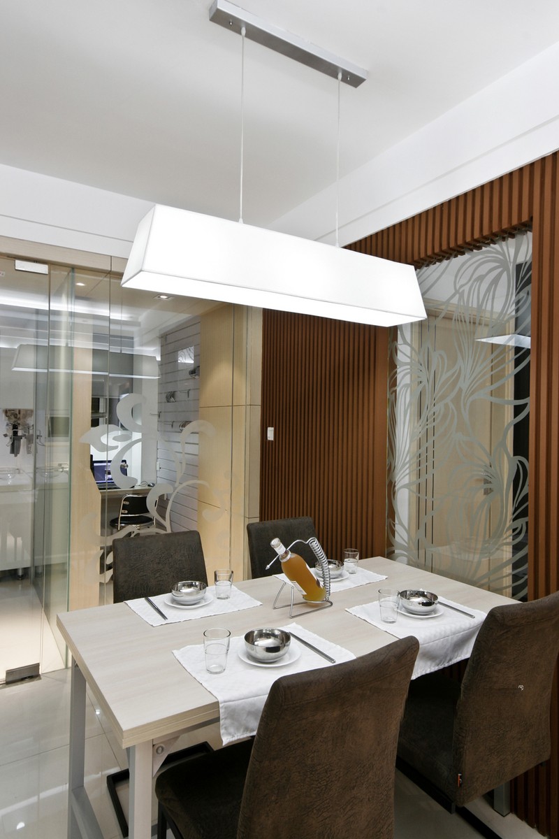 上海明月港湾97平现代简约风格住宅餐厅装修效果图